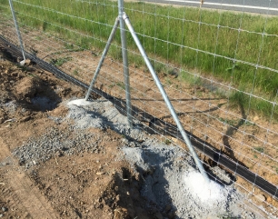 betonování sloupků a vzpěr.jpg